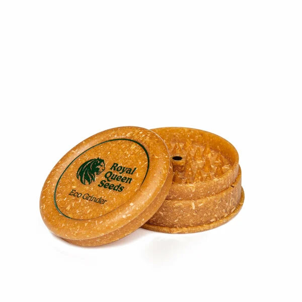 Recycled weed grinder with degradable polypropylene and wood body for eco-friendly herb grinding
